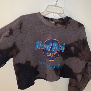 Bleach dyed crewneck